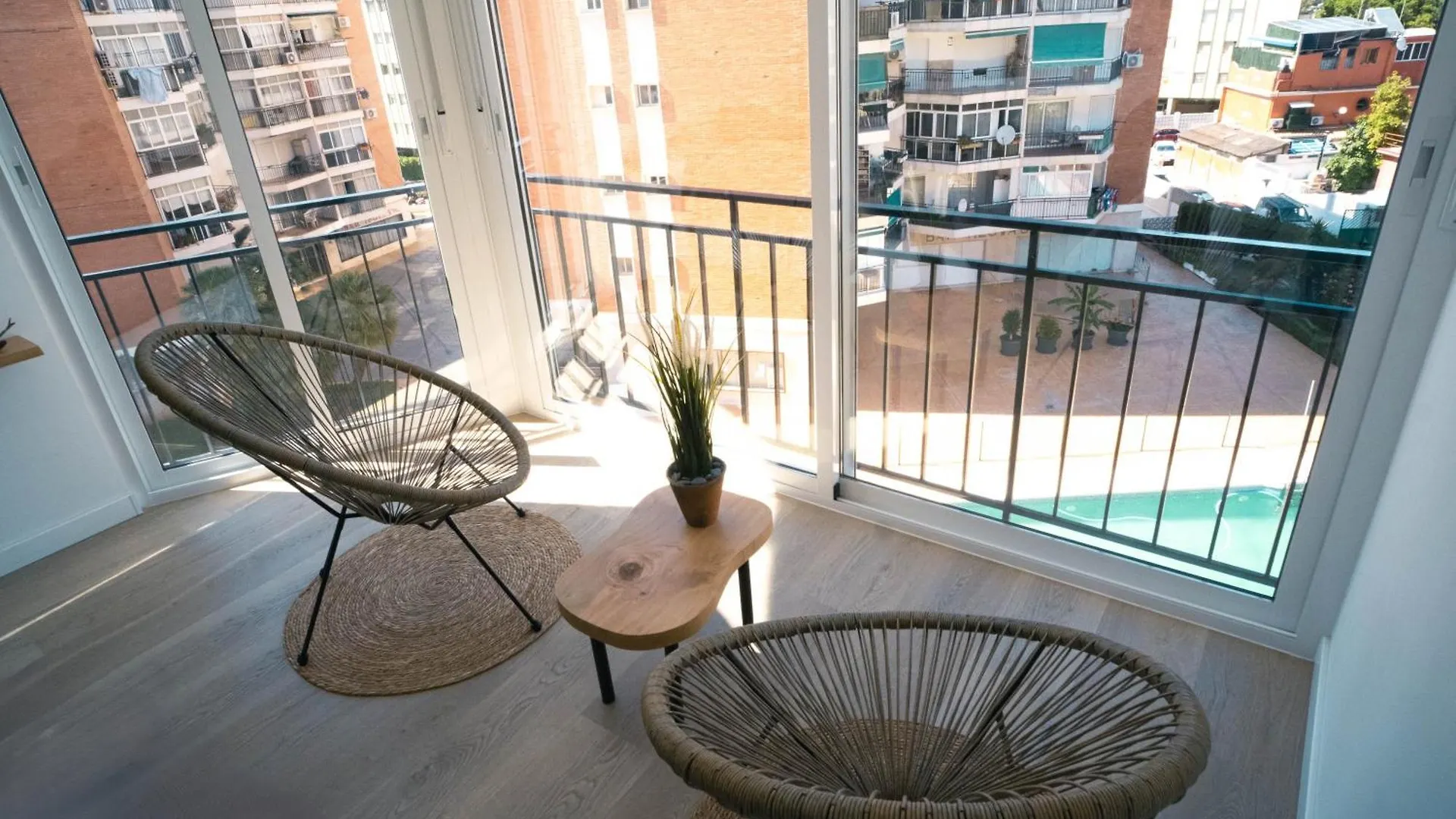 Frida Love Apartment Torremolinos 0*,